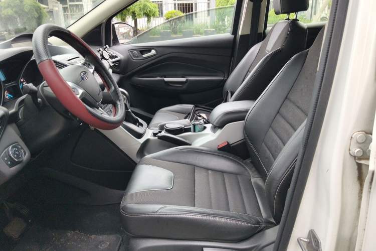 Used Ford Kuga 2015 1.5L GTDi Two-Wheel Drive Fashion Edition Left Front Seat