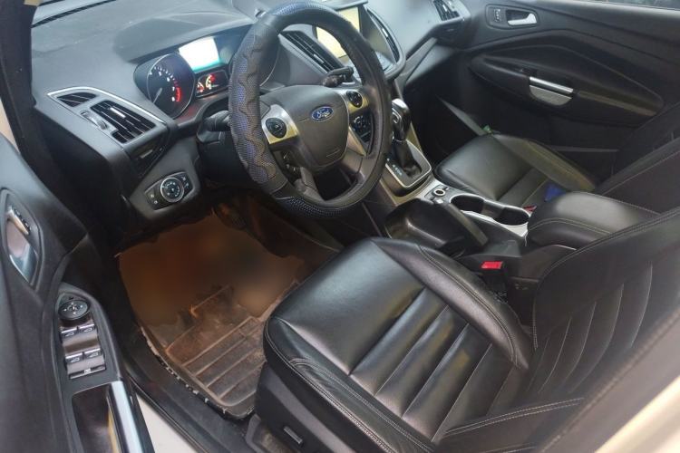 Used Ford Kuga 2015 2.0L GTDi Four-Wheel Drive Elite Model Left Front Seat