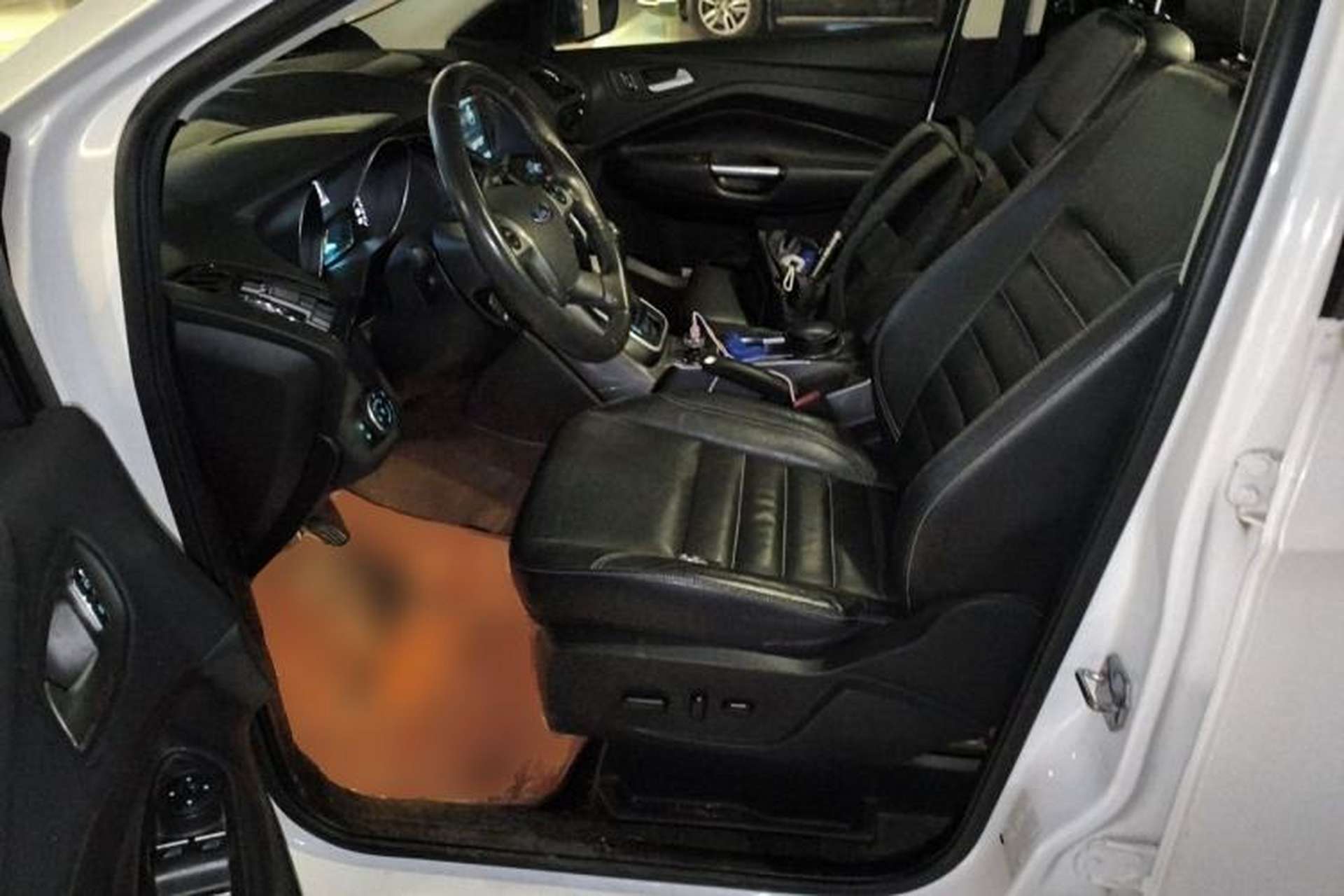 Used Ford Kuga 2015 1.5L GTDi Four-Wheel-Drive Elite Model Left Front Seat