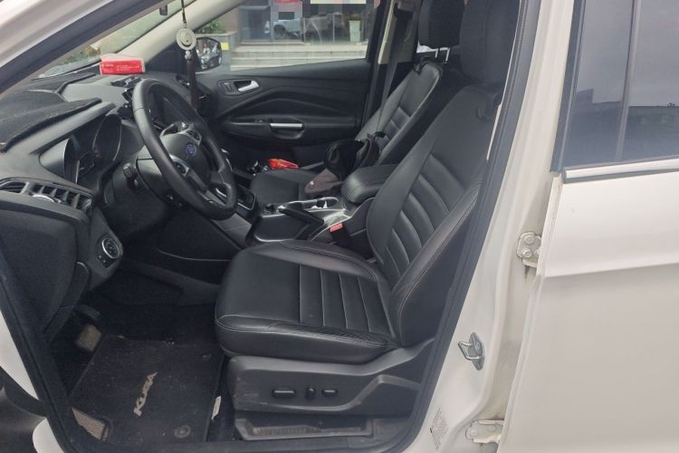 Used Ford Kuga 2015 1.5L GTDi Four-Wheel-Drive Elite Model Left Front Seat