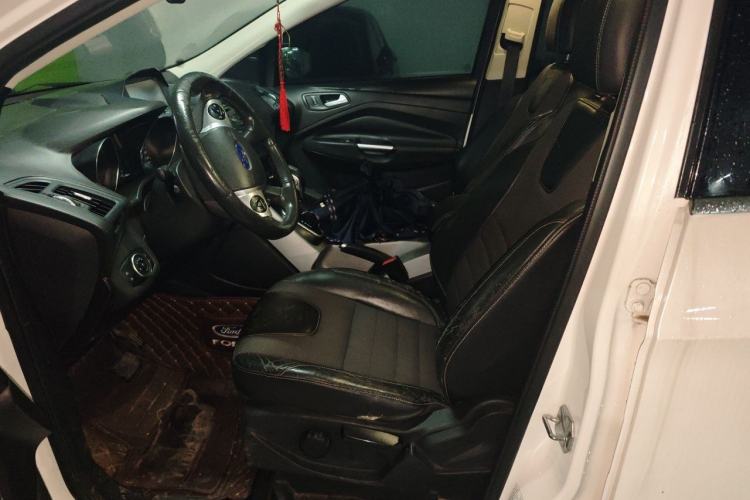 Used Ford Kuga 2015 1.5L GTDi Two-Wheel Drive Fashion Edition Left Front Seat