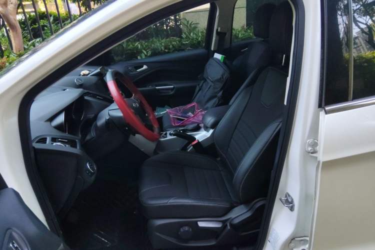 Used Ford Kuga 2015 1.5L GTDi Two-Wheel Drive Fashion Edition Left Front Seat