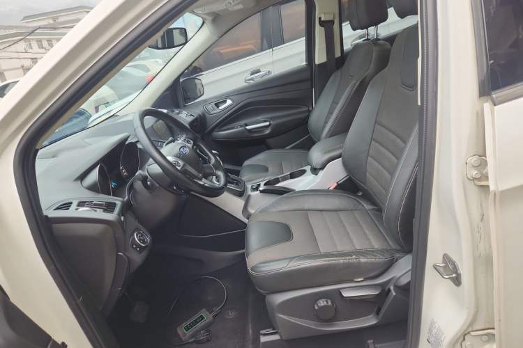 Used Ford Kuga 2015 1.5L GTDi Two-Wheel Drive Fashion Edition Left Front Seat