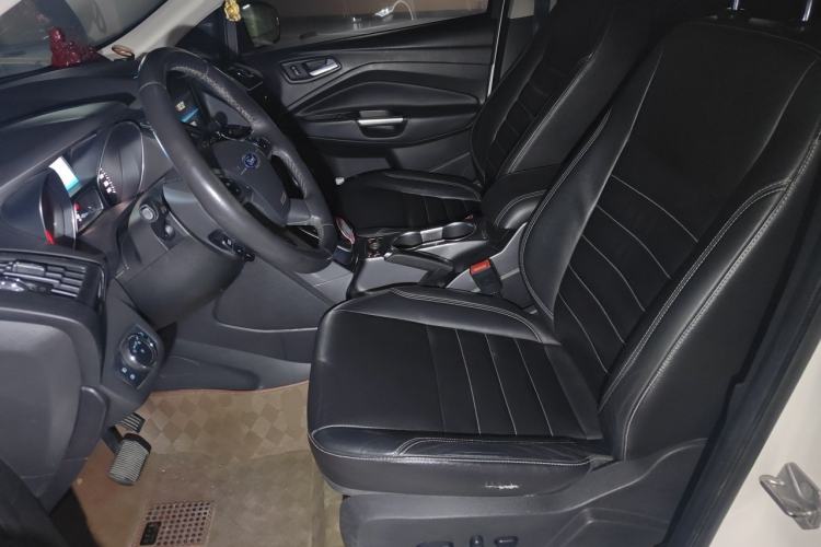 Used Ford Kuga 2015 2.0L GTDi Four-Wheel Drive Prestige Model Left Front Seat