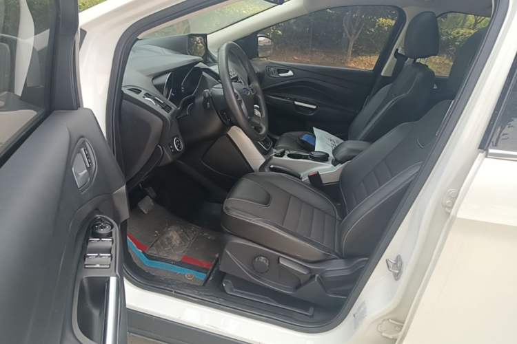 Used Ford Kuga 2015 1.5L GTDi Two-Wheel Drive Fashion Edition Left Front Seat