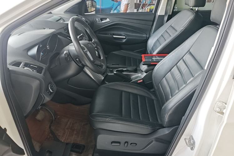 Used Ford Kuga 2015 1.5L GTDi Four-Wheel-Drive Elite Model Left Front Seat