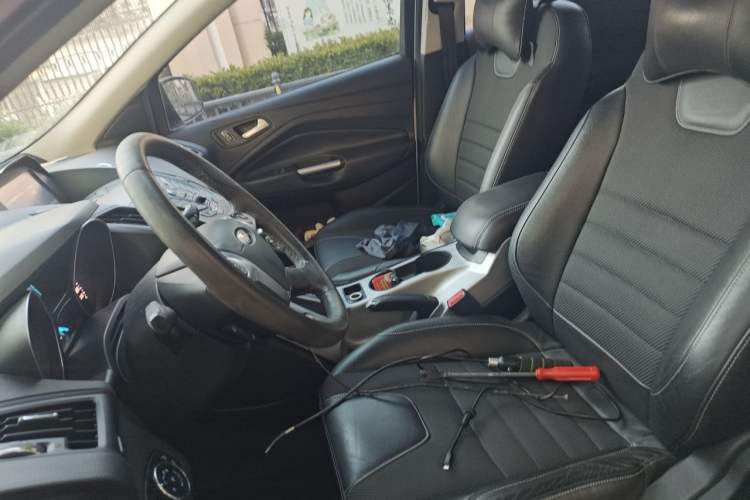 Used Ford Kuga 2015 1.5L GTDi Two-Wheel Drive Fashion Edition Left Front Seat