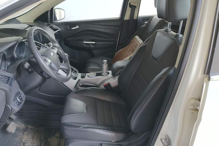 Used Ford Kuga 2015 1.5L GTDi Two-Wheel Drive Fashion Edition Left Front Seat