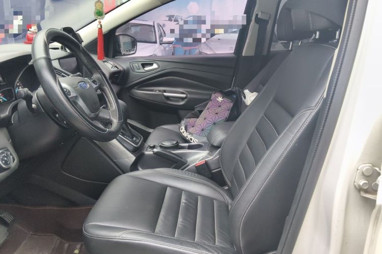 Used Ford Kuga 2015 2.0L GTDi Four-Wheel Drive Elite Model Left Front Seat