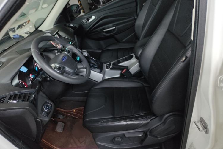 Used Ford Kuga 2015 1.5L GTDi Two-Wheel-Drive Comfort Model Left Front Seat