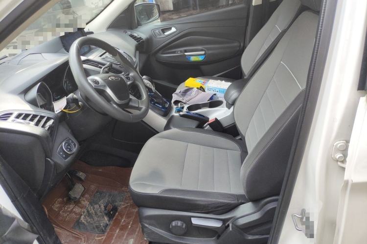 Used Ford Kuga 2015 1.5L GTDi Two-Wheel-Drive Comfort Model Left Front Seat