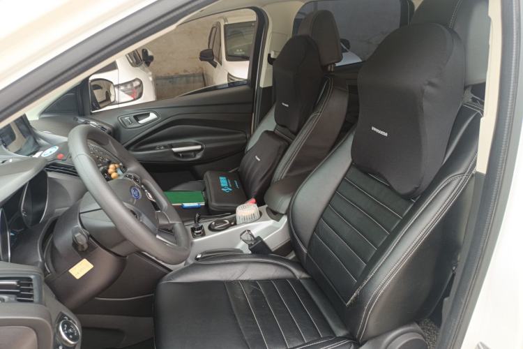 Used Ford Kuga 2015 1.5L GTDi Two-Wheel-Drive Comfort Model Left Front Seat