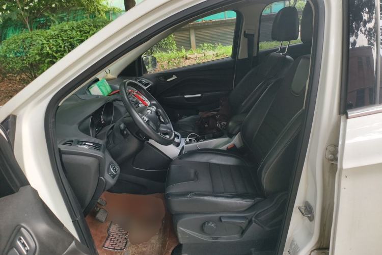 Used Ford Kuga 2015 1.5L GTDi Two-Wheel Drive Fashion Edition Left Front Seat