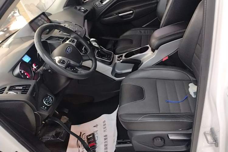 Used Ford Kuga 2015 1.5L GTDi Two-Wheel Drive Fashion Edition Left Front Seat