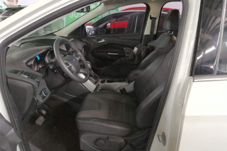 Used Ford Kuga 2015 1.5L GTDi Two-Wheel Drive Fashion Edition Left Front Seat