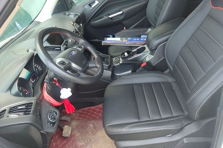 Used Ford Kuga 2015 2.0L GTDi Four-Wheel Drive Elite Model Left Front Seat