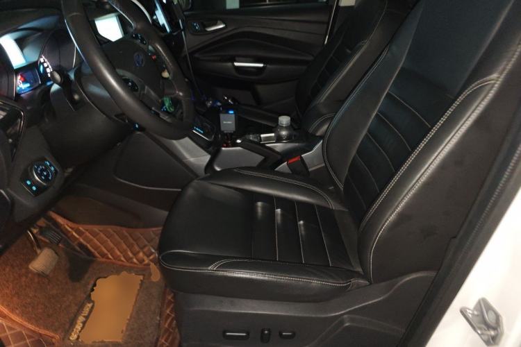 Used Ford Kuga 2015 1.5L GTDi Four-Wheel-Drive Elite Model Left Front Seat