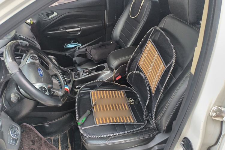 Used Ford Kuga 2015 2.0L GTDi Four-Wheel Drive Elite Model Left Front Seat
