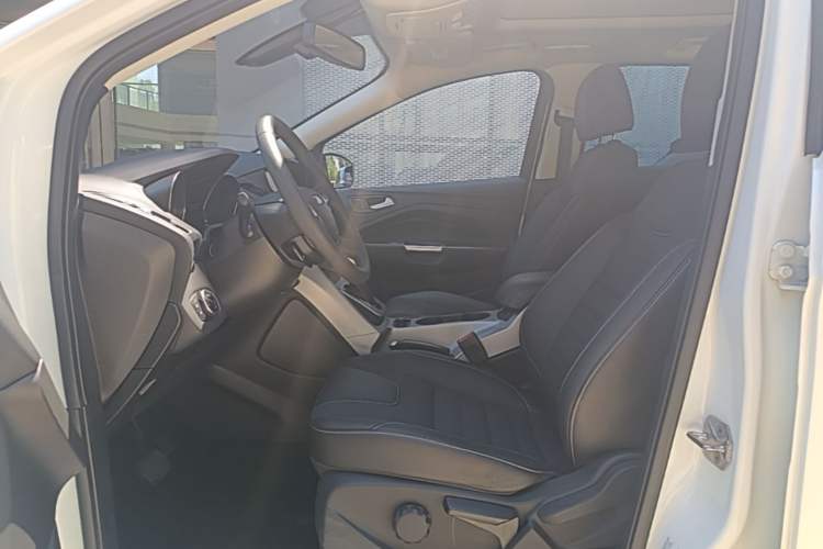 Used Ford Kuga 2015 1.5L GTDi Two-Wheel Drive Fashion Edition Left Front Seat