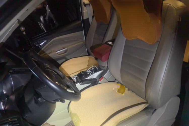 Used Ford Kuga 2015 2.0L GTDi Four-Wheel Drive Elite Model Left Front Seat