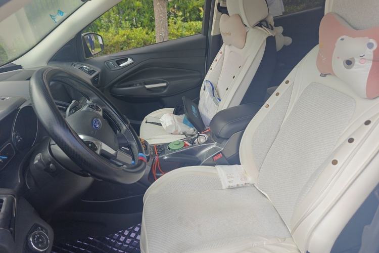 Used Ford Kuga 2015 1.5L GTDi Four-Wheel-Drive Elite Model Left Front Seat