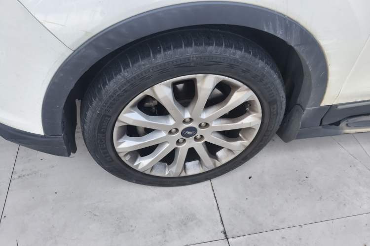 Used Ford Kuga 2015 1.5L GTDi Four-Wheel-Drive Elite Model Left Front Wheel Hub