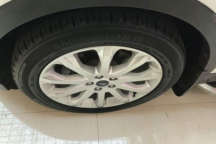 Used Ford Kuga 2015 1.5L GTDi Two-Wheel Drive Fashion Edition Left Front Wheel Hub