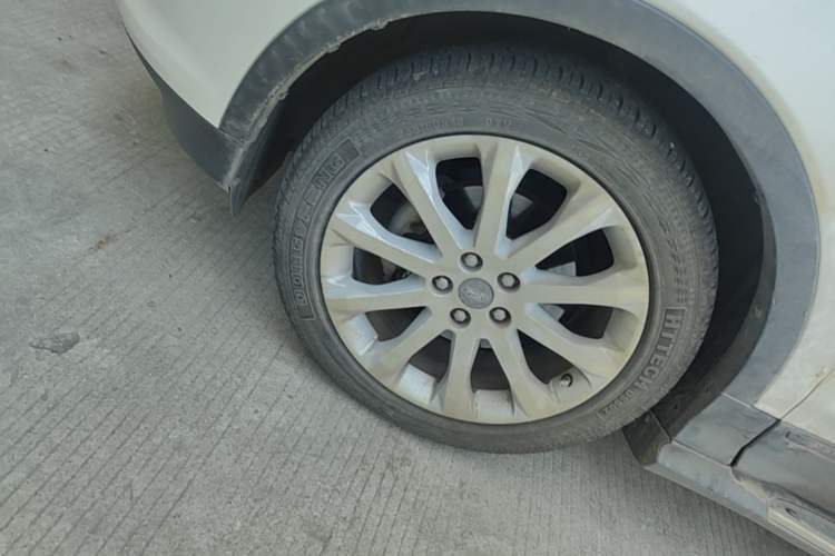 Used Ford Kuga 2015 1.5L GTDi Two-Wheel Drive Fashion Edition Left Front Wheel Hub