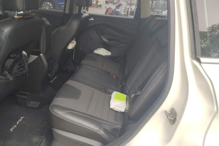 Used Ford Kuga 2015 1.5L GTDi Two-Wheel Drive Fashion Edition Left Rear Seat