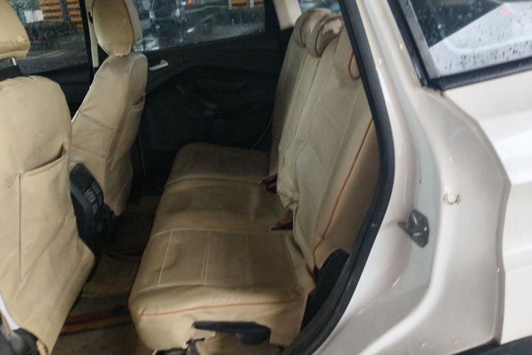 Used Ford Kuga 2015 1.5L GTDi Two-Wheel-Drive Comfort Model Left Rear Seat