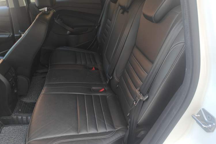 Used Ford Kuga 2015 2.0L GTDi Four-Wheel Drive Prestige Model Left Rear Seat
