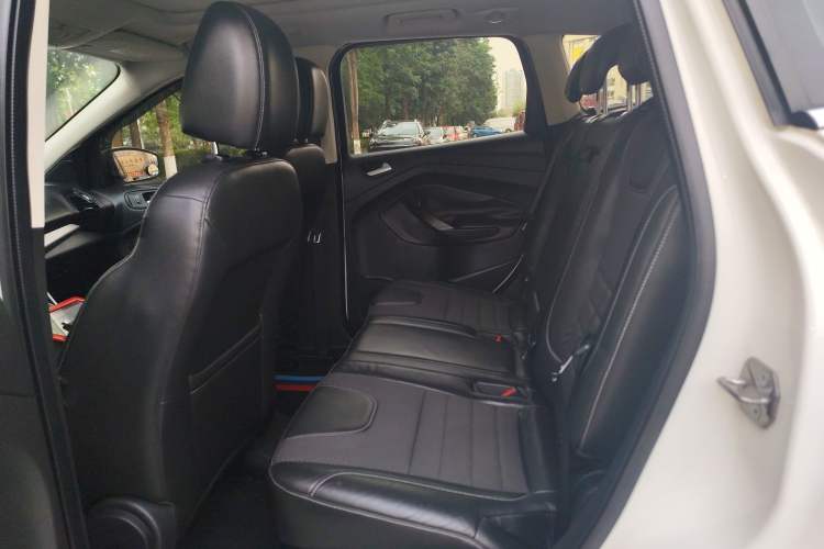 Used Ford Kuga 2015 1.5L GTDi Two-Wheel Drive Fashion Edition Left Rear Seat