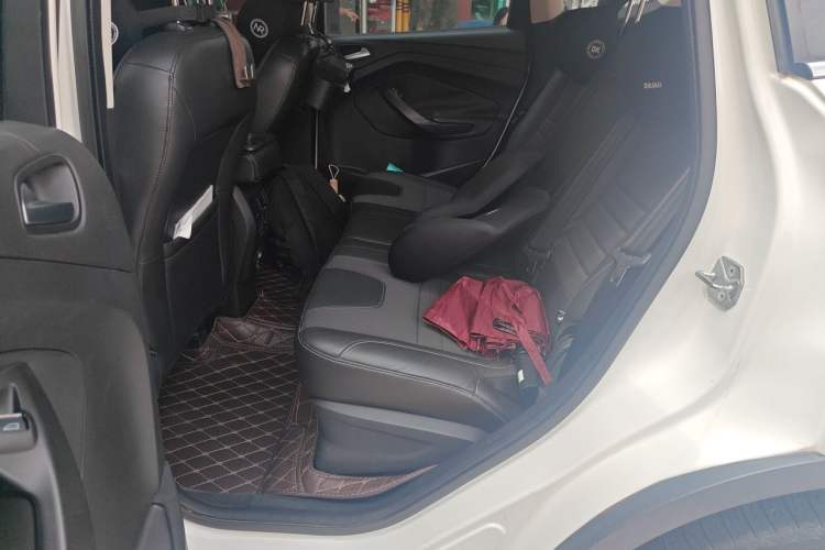 Used Ford Kuga 2015 1.5L GTDi Two-Wheel Drive Fashion Edition Left Rear Seat