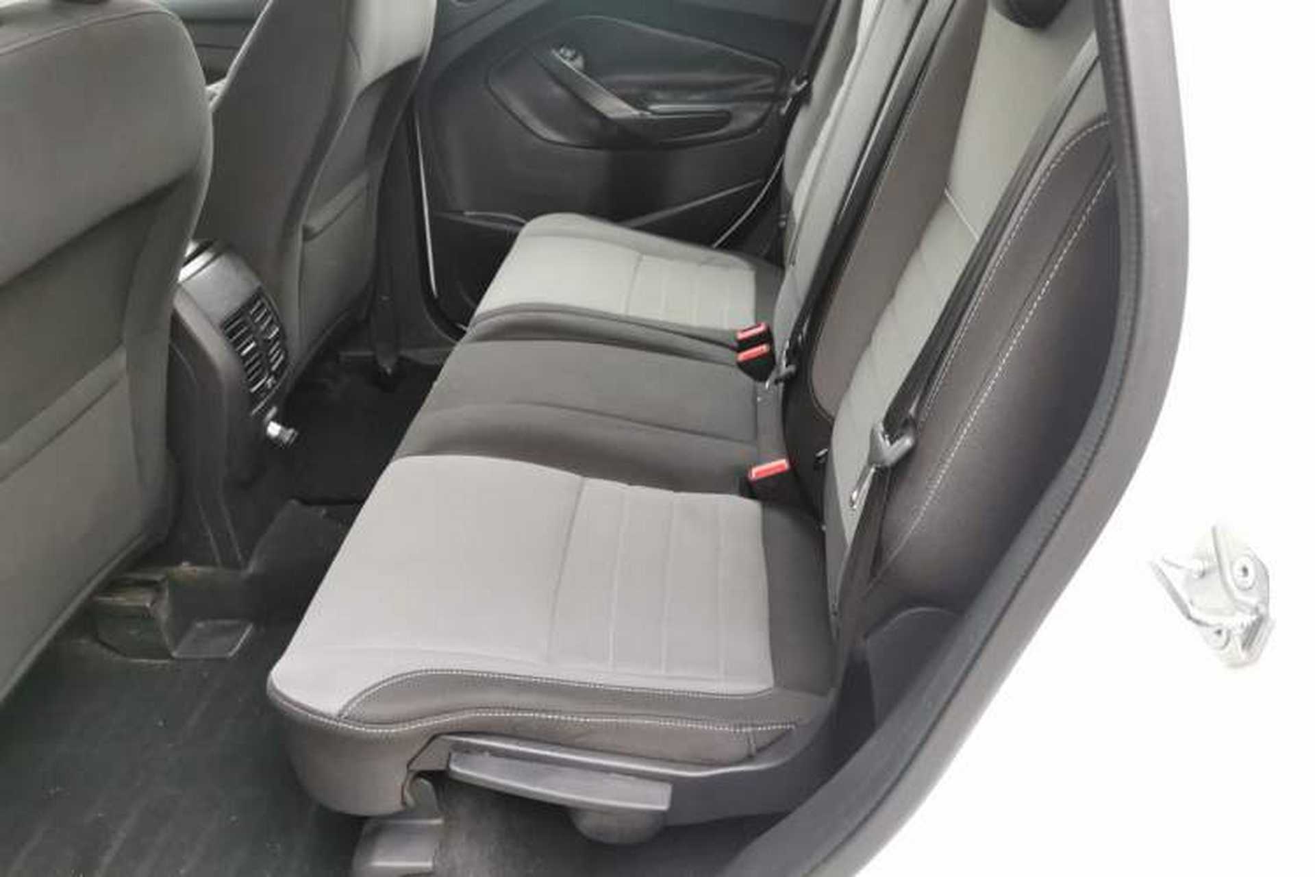Used Ford Kuga 2015 1.5L GTDi Two-Wheel-Drive Comfort Model Left Rear Seat