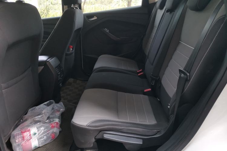 Used Ford Kuga 2015 1.5L GTDi Two-Wheel-Drive Comfort Model Left Rear Seat