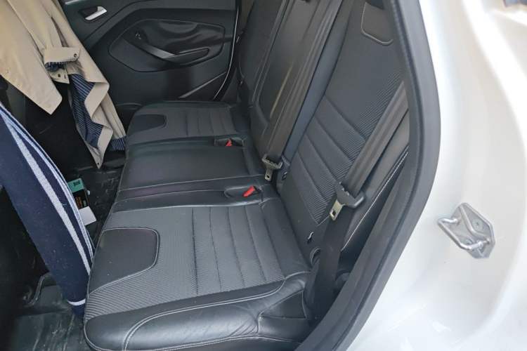 Used Ford Kuga 2015 1.5L GTDi Two-Wheel Drive Fashion Edition Left Rear Seat