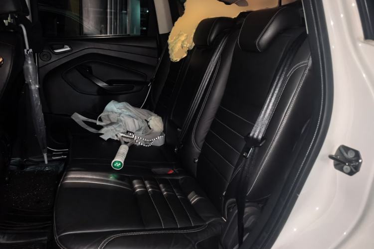 Used Ford Kuga 2015 1.5L GTDi Four-Wheel-Drive Elite Model Left Rear Seat