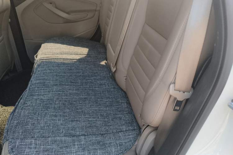 Used Ford Kuga 2015 2.0L GTDi Four-Wheel Drive Elite Model Left Rear Seat