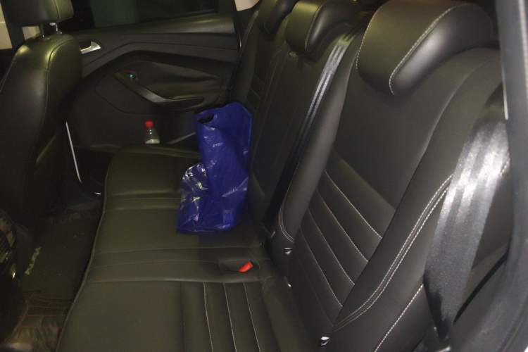 Used Ford Kuga 2015 1.5L GTDi Four-Wheel-Drive Elite Model Left Rear Seat