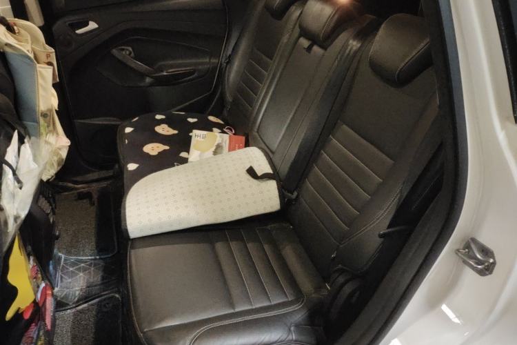 Used Ford Kuga 2015 2.0L GTDi Four-Wheel Drive Prestige Model Left Rear Seat