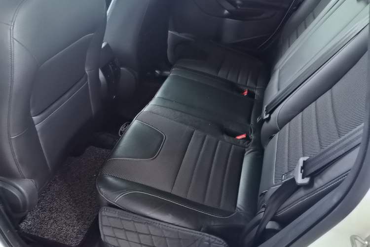 Used Ford Kuga 2015 1.5L GTDi Two-Wheel Drive Fashion Edition Left Rear Seat