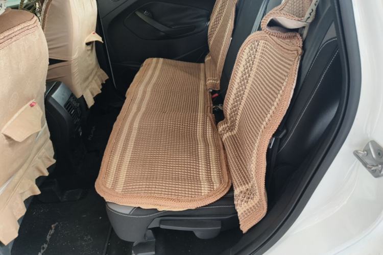 Used Ford Kuga 2015 1.5L GTDi Two-Wheel-Drive Comfort Model Left Rear Seat
