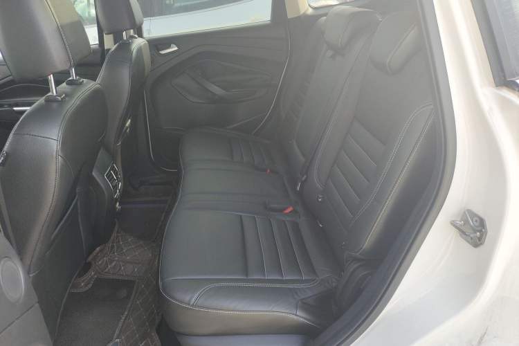 Used Ford Kuga 2015 2.0L GTDi Four-Wheel Drive Prestige Model Left Rear Seat