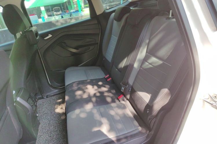 Used Ford Kuga 2015 1.5L GTDi Two-Wheel-Drive Comfort Model Left Rear Seat