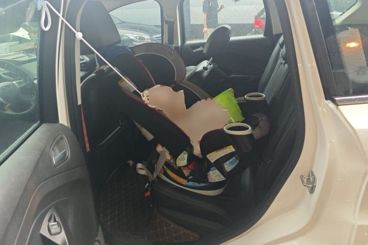 Used Ford Kuga 2015 1.5L GTDi Two-Wheel Drive Fashion Edition Left Rear Seat