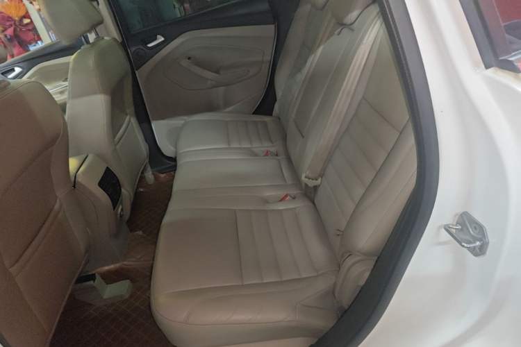 Used Ford Kuga 2015 2.0L GTDi Four-Wheel Drive Elite Model Left Rear Seat