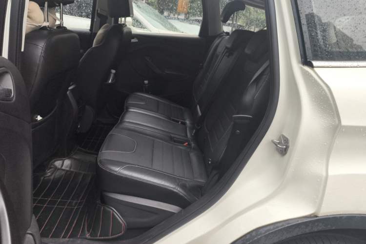 Used Ford Kuga 2015 1.5L GTDi Two-Wheel Drive Fashion Edition Left Rear Seat