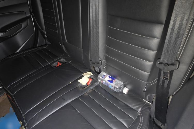 Used Ford Kuga 2015 2.0L GTDi Four-Wheel Drive Prestige Model Left Rear Seat
