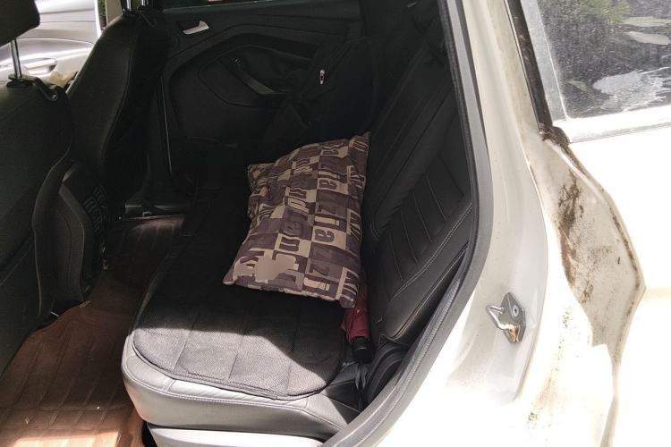 Used Ford Kuga 2015 2.0L GTDi Four-Wheel Drive Prestige Model Left Rear Seat