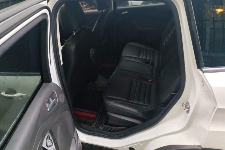 Used Ford Kuga 2015 1.5L GTDi Two-Wheel Drive Fashion Edition Left Rear Seat